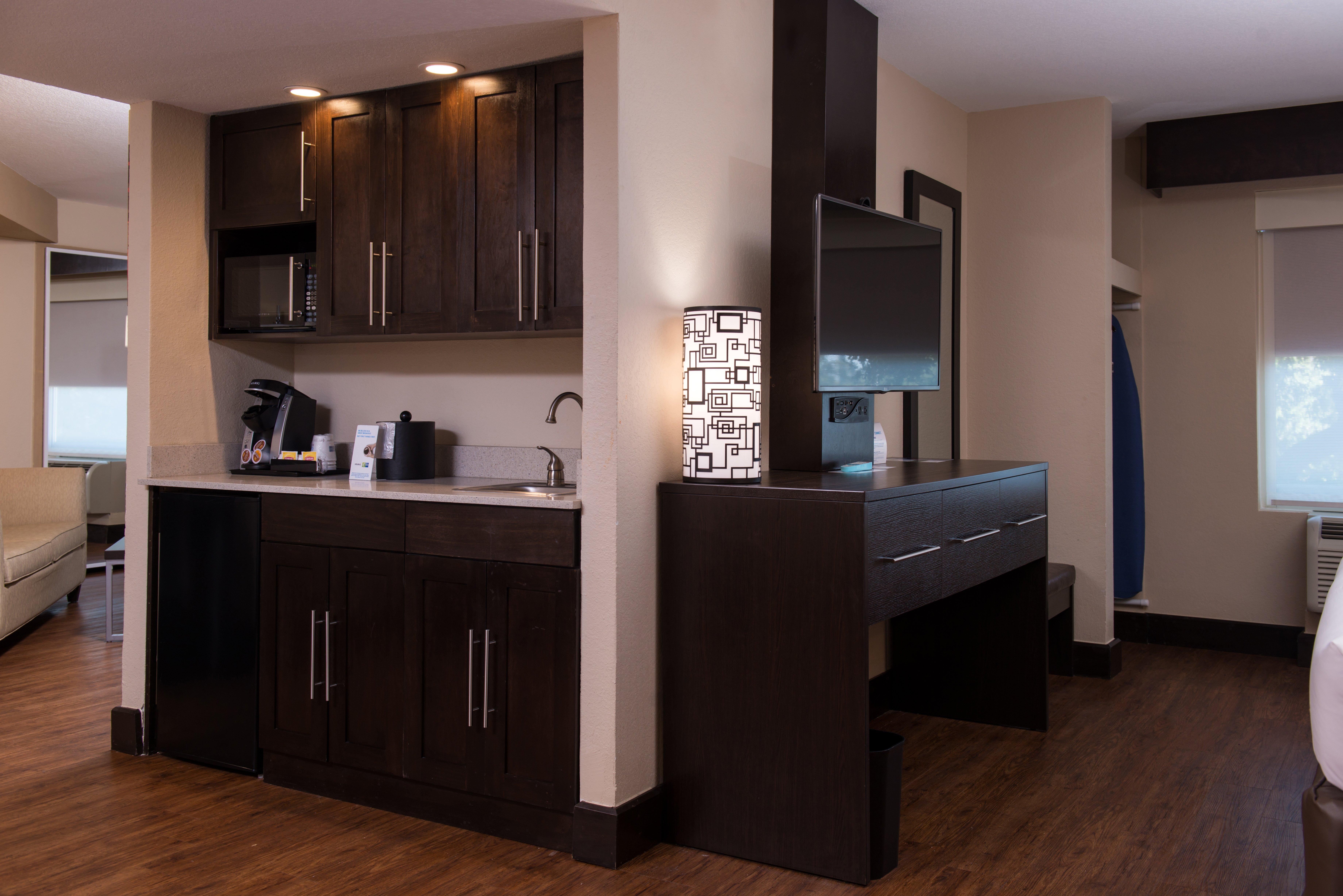 Holiday Inn Express & Suites San Antonio Medical - Six Flags By Ihg Екстер'єр фото
